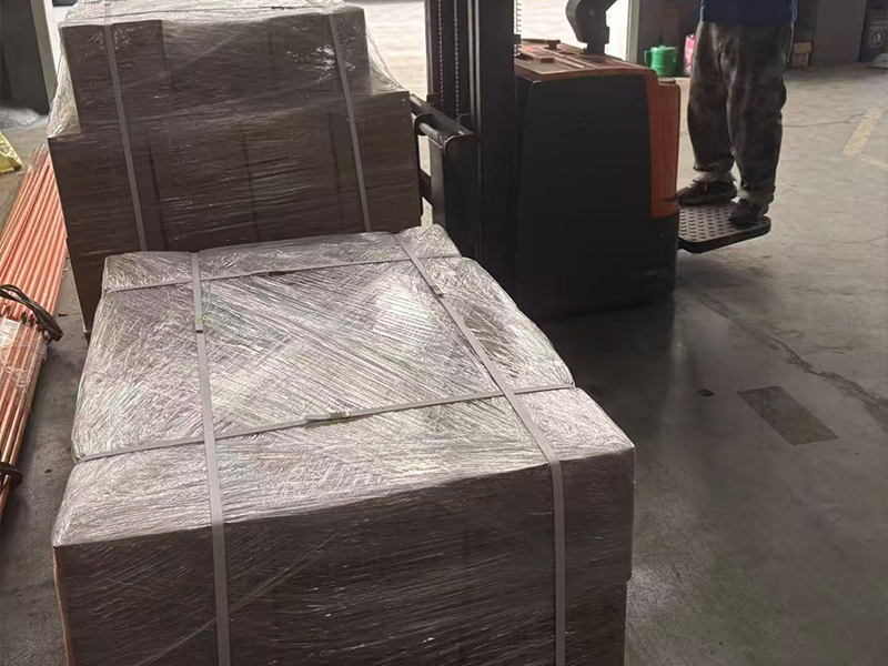 喷油器铜套打包发货